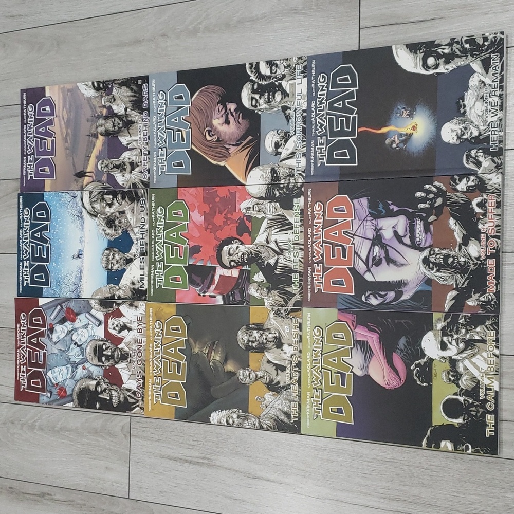NWOT The Walking Dead Vol. 1-9